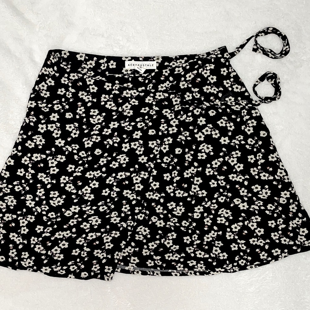 Aeropostale Spring Wrap Skirt